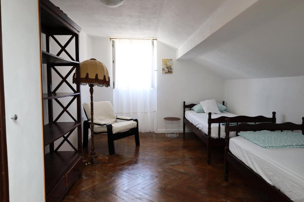 Apartman Dajana Supetar Εξωτερικό φωτογραφία