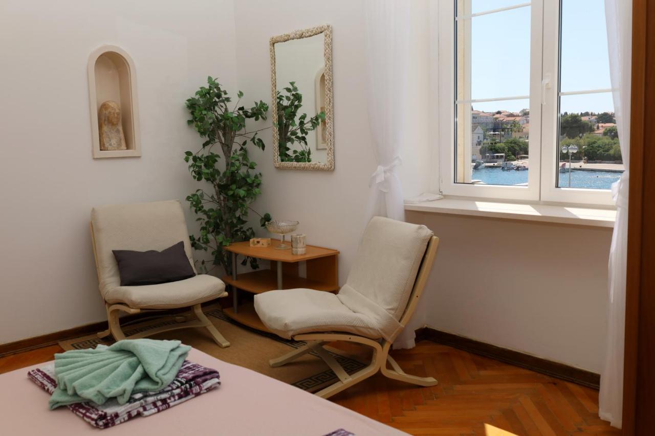 Apartman Dajana Supetar Εξωτερικό φωτογραφία