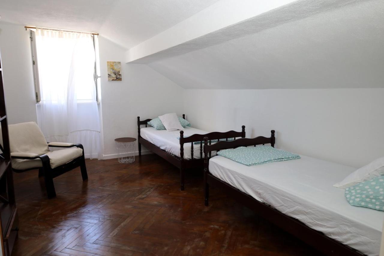 Apartman Dajana Supetar Εξωτερικό φωτογραφία