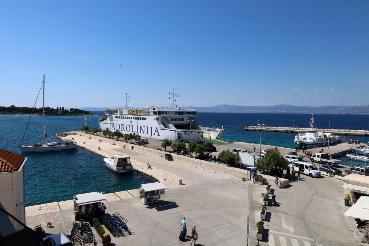 Apartman Dajana Supetar Εξωτερικό φωτογραφία